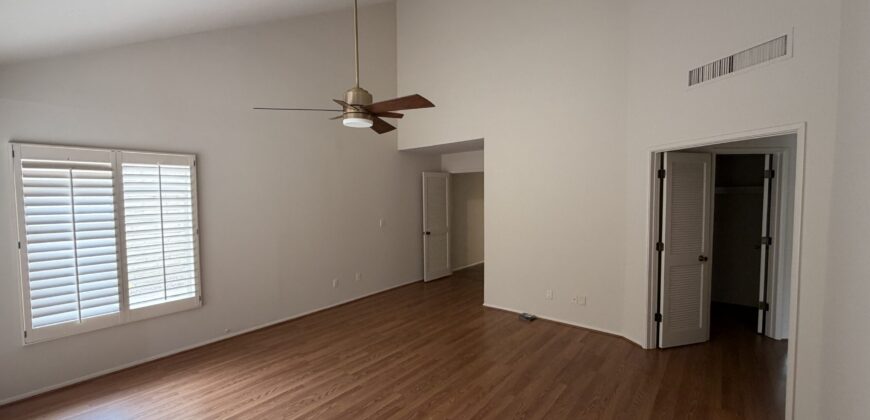5863 N. Placita Del Baron