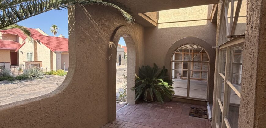 5863 N. Placita Del Baron