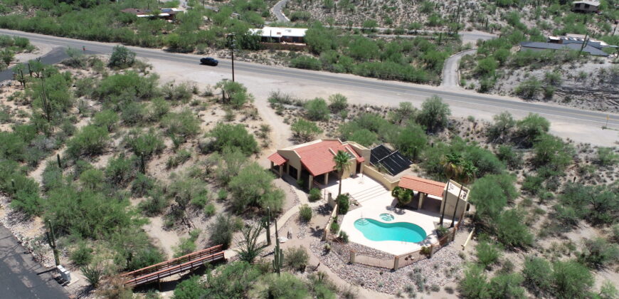 5863 N. Placita Del Baron